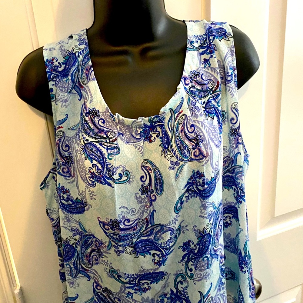 Talbots blue paisley shell
